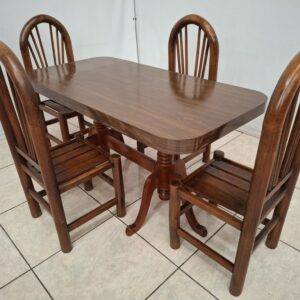 Comedor de 4 Sillas