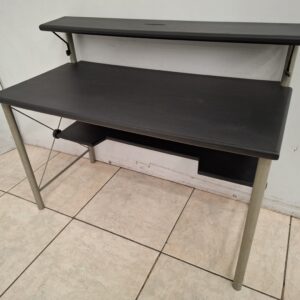 Escritorio (Lifetime)