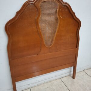 Cabecera Individual (Cedro)